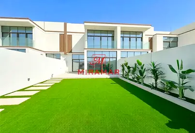 Single Raw | Brand New 2BR+M | Landscaped Garden
