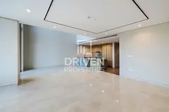 Fully Upgraded with Skyline and Sea View