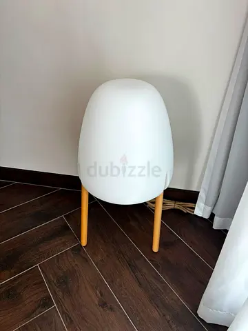 Minimalist white floor/table lamp with wooden legs (good condition)