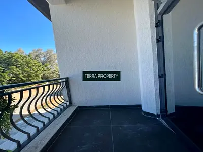 Prime and Accessible Location-Pet Friendly!