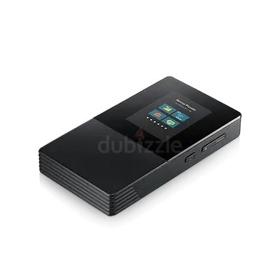 Portable Mobile Router WIFI6 5G/4G ( brand new condition box not open )