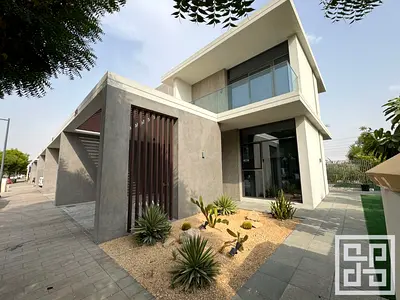 Modern Family Townhouse | Spacious & Cozy