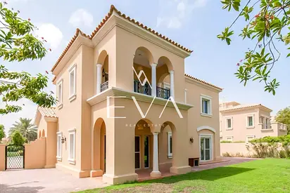 SINGLE ROW | A2 | VACANT | MOTIVATED SELLER