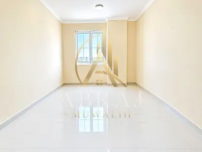 3bhk 3washroom big balcony in Hoshi Sharjah
