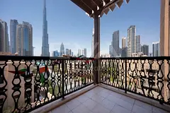 BURJ KHALIFA VIEW | UNFURNISHED | HUGE LAYOUT
