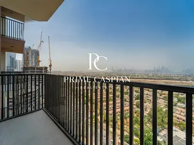 Modern Studio | Community View | High Floor |