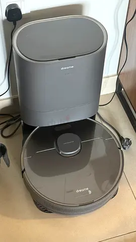 Dreame Robot vacuum Cleaner (z10 pro)