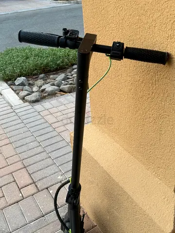Electric kick scooter - Foldable commuter scooter (good condition)