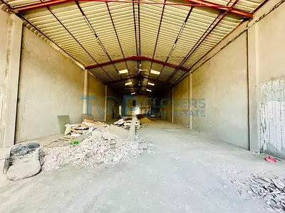 Huge 250 Sqm Renovated Warehouse in Al Noud Al Ain