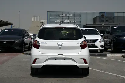 2022 Hyundai GRAND I10 — фото 5