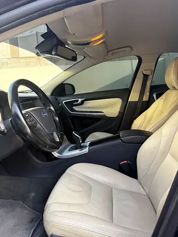 2014 Volvo S60 — фото 4