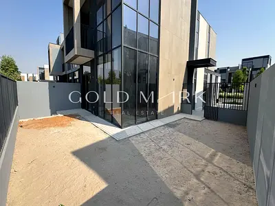 Single Row I Prime Location I Motivated Seller