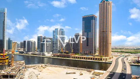 Mid Floor 1BR | Prime Location | Canal View