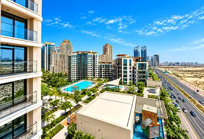 Corner Unit | High Floor| Amenities View