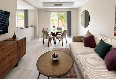 Lake View | Near Amenities | Furnished