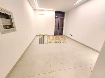 Lavish brand new studio with gym pool parking free near to Metro station