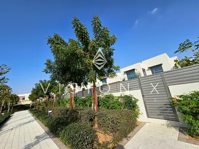 Sophisticated Living | Premium Townhouse | Ready to Move