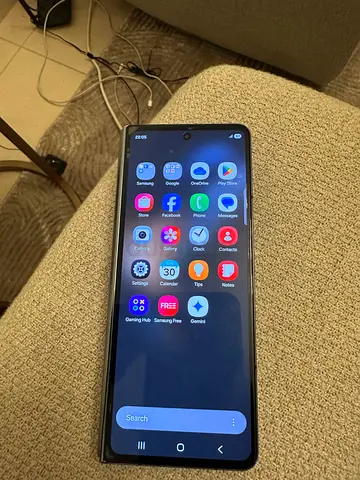 Samsung Galaxy Z Fold4 – Excellent Condition | S Pen + Original Cover