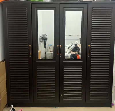 Dark brown 4-door wardrobe with mirrors - good condition