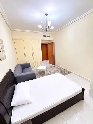 Amazing standard room in el sheikh zayed Road at DIFC VERY CLOSE METRO STATION