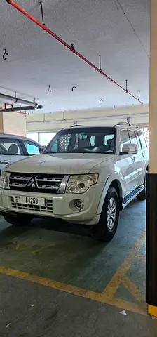 Mitsubishi Pajero 2014 GLS Medium Line | GCC Specs | Reliable SUV FAMILY CAR