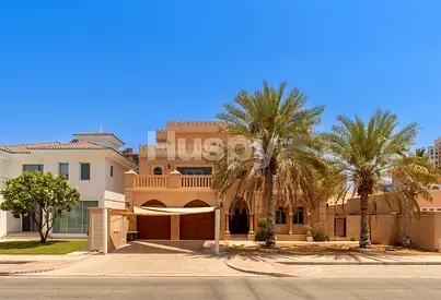 Vacant Now | Large Plot | Sea View