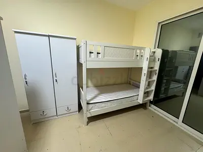 Luxurious bed space for rent in dubai south
