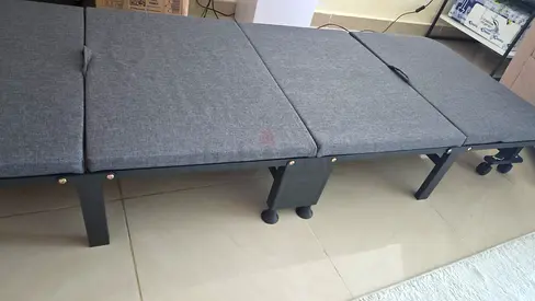 Foldable Single Bed with 8 Wheels (WALALLA 70x190cm) - Like New / سرير قابل للطي متنقل بحالة الزيرو