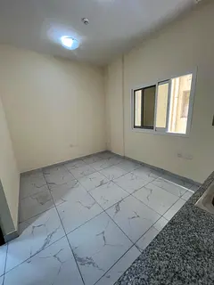 Studio flat available for rent