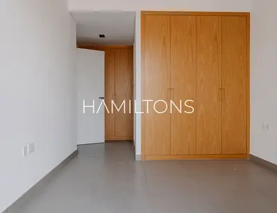 Stylish Apartment | Near City Center | Resale