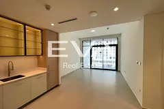 VACANT | CORNER UNIT | 13TH MONTHS