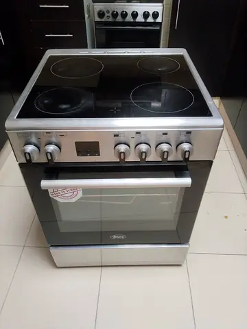 Terim 4 hubs 60 by 60cm electric Coker latest model excellent