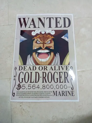 One Piece 'Gold Roger' Wanted Poster - Collectible Anime Print