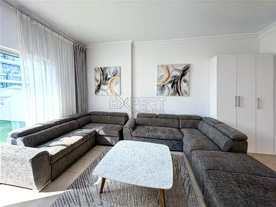 Fully Furnished | Canal View | 4 Cheques | Vacant