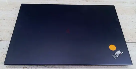 Lenovo ThinkPad X1 Carbon | Core i7 6th Gen | 16GB RAM | 256GB SSD