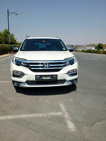 Honda Pilot Touring 2018 GCC Specs Lady Driven
