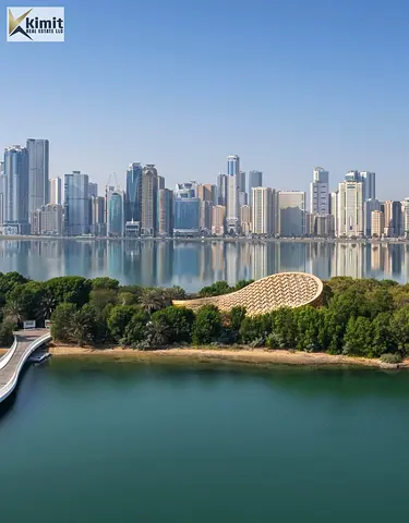 مشروع بوتيك بنظام سداد 30/70، موقع متميز في الصف الأول على الشاطئ، ومقدم 5% فقط.