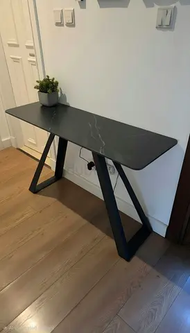 Black console