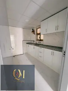 2bhk BIG ARATMANT //GOOD LOCATION //NEW RENOVAT ALL FIMLY BUILDING RENT ONLY 30K