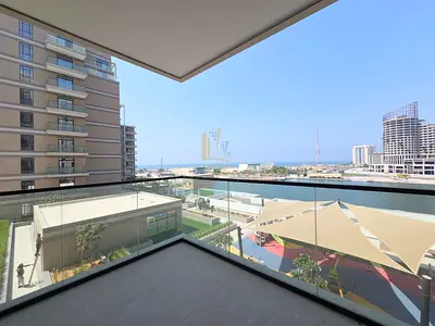 3-bedroom apartment with a living room, terrace, and sea view for sale in Crystal 2.