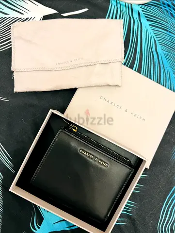 Charles and keith wallet