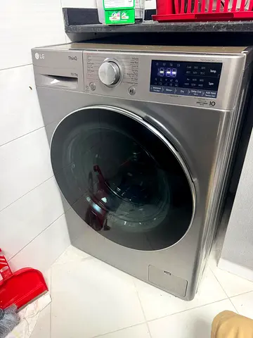 LG ThinQ Model 10/7kg Washer Dryer Combo