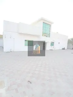 NEAR AJMAN CORNISH, NEAT AND CLEAN FAMILY BUILDING VILLA,GOOD LOOKING AREA