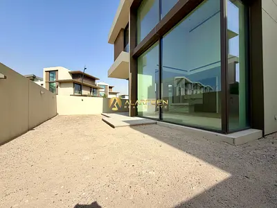 Private Elevator | With Maid | Spacious Villa