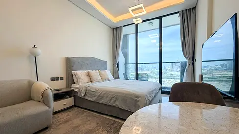 Fully Furnished | Bright Unit | Budget Friendly