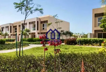 Beautiful Unfurnished 2BR + Maids Room Villa | Flamingo 1, Mina Al Arab