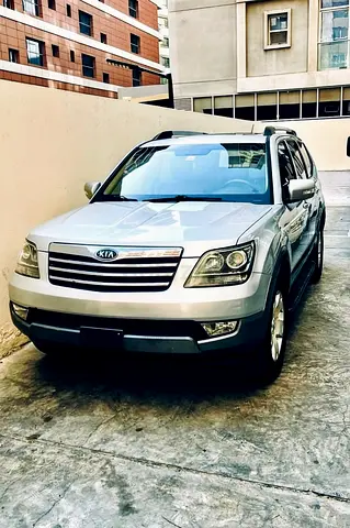 2013 Kia Mohave V6-GCC-no accident-7 seats-immaculate condition-mechanically Excellent 100%!