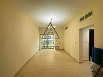 جولف فيو 2BHK | جلوبال جولف ريزيدنس 2 | إمكانية الدخول إلى الشرفة