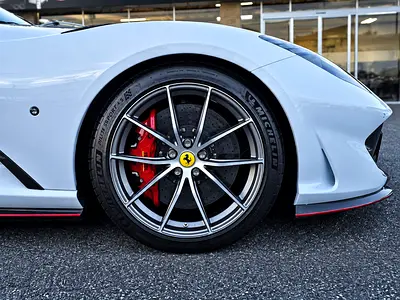 صورة 9 لـ 2016 Ferrari 812 GTS