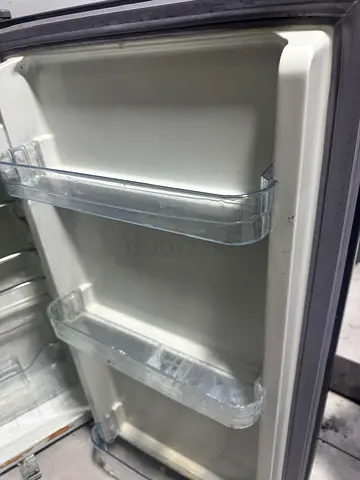 MEDIUM FRIDGE